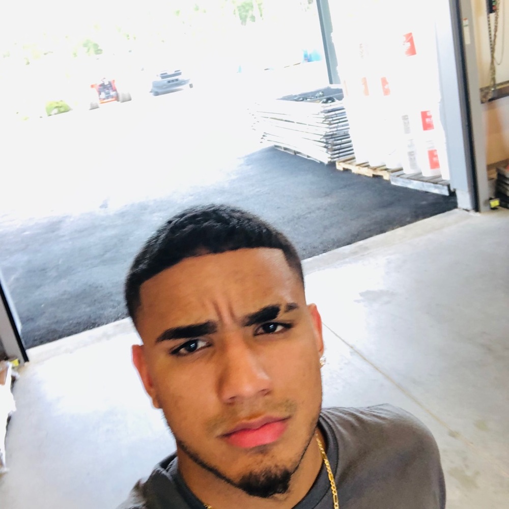 Meet your Posher, Hiran